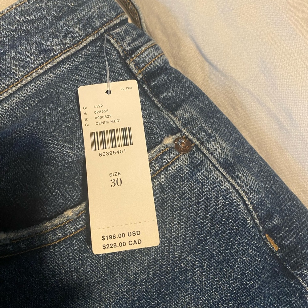 Agolde Mid Rise Jean NWT - Picture 8 of 9